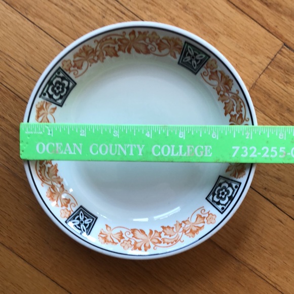 Vintage O.P.CO. SYRACUSE CHINA / set of four bowls / 7.5” diameter - Picture 3 of 6